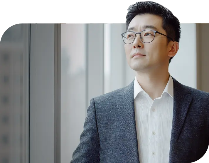 orient-futures-home-man